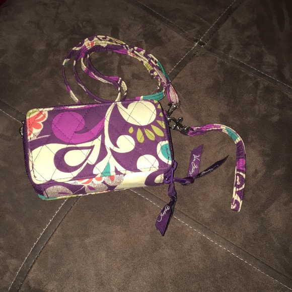 All In One Wristlet - Picture 2 of 5